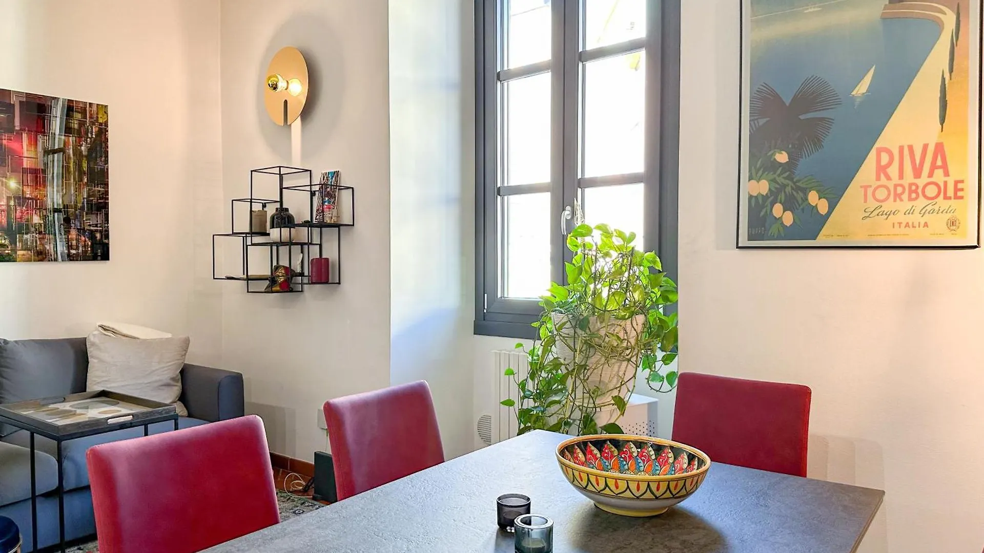 Custodi Suite - 5 Min Dalla Darsena E Naviglio Milan 0*,  Italy